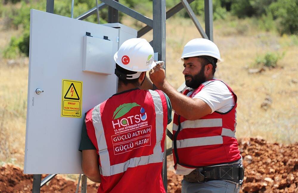 HATSU’dan 2,9 milyon TL’lik altyapı yatırımı Hatay Büyükşehir Belediyesi, Altınözü ilçesinde 9 mahalleye içme suyu sağlayan