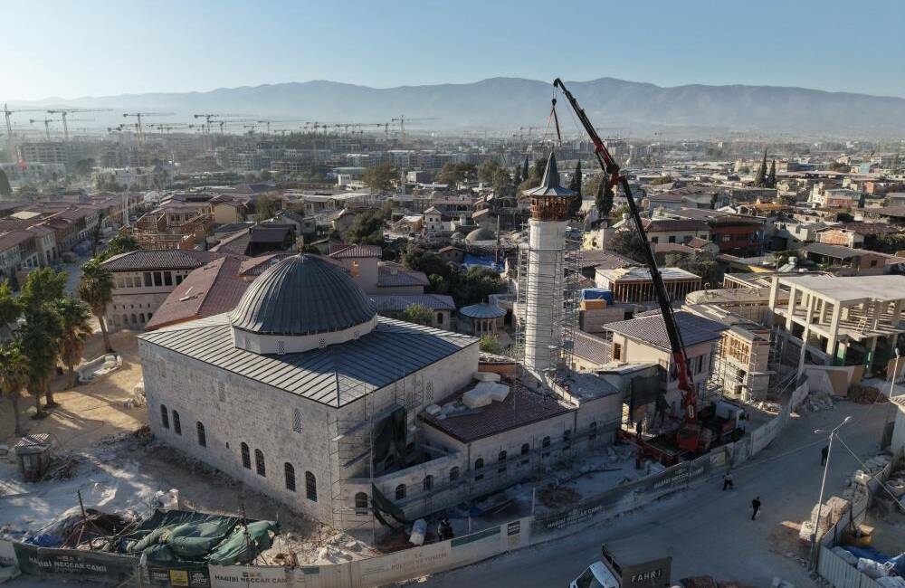 Konya’dan Hatay’a gönül köprüsü: Camii restorasyonu tamamlanıyor Konya Büyükşehir Belediyesi, 6 Şubat 2023’te Kahramanmaraş merkezli depremlerde ağır