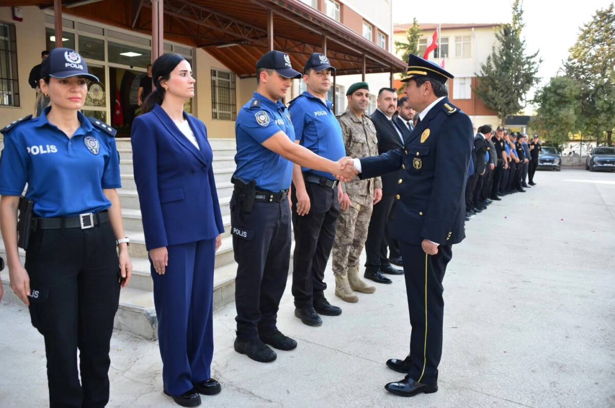 Cumhurbaşkanlığı Kararnamesi ile Hatay İl Emniyet Müdürlüğü görevine atanan 1.