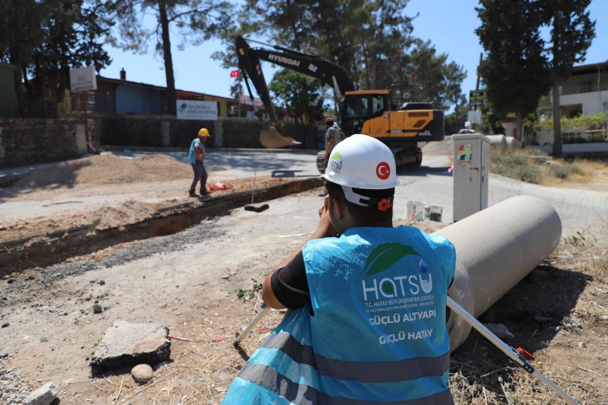 Hatay Büyükşehir Belediyesi (HBB), Kırıkhan ilçesinde yaşam kalitesini yükseltmek ve