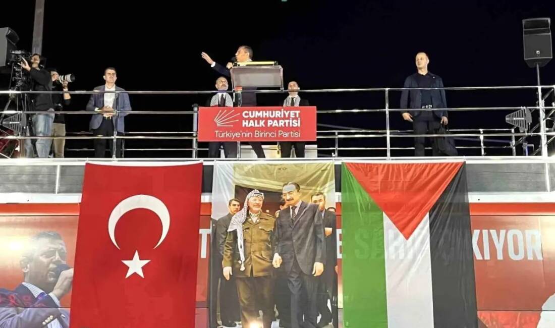 CHP Genel Başkanı Özgür Özel, Erdoğan’a sert tepki gösterdi. Trump’la