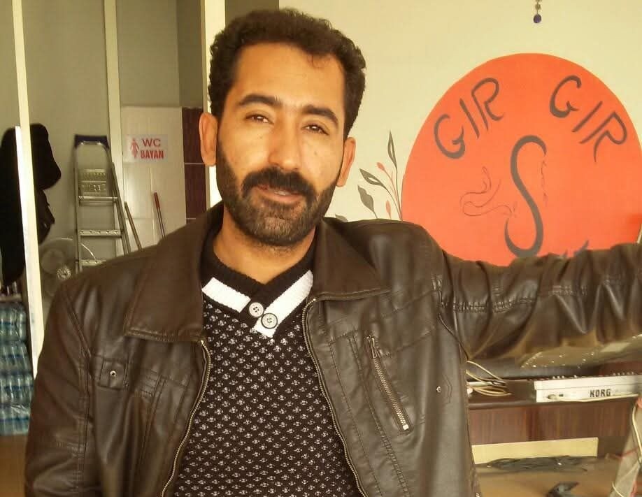 Hatayspor’un fanatik taraftarlarından Hasan Sarman’ın abisi Mehmet Sarman, geçirdiği ani