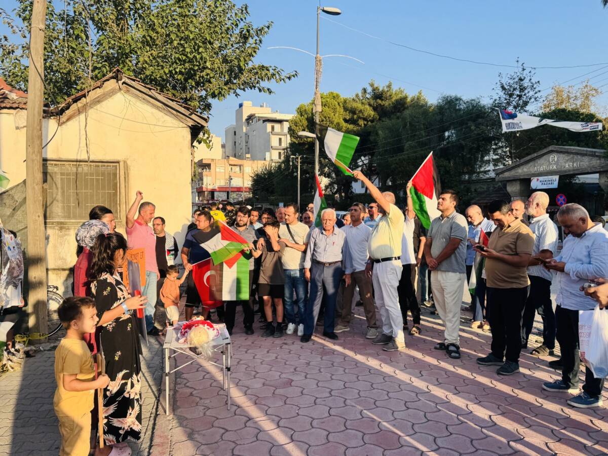 Hatay’ın Dörtyol ilçesinde, İsrail’in Gazze ablukasını kırmak amacıyla yola çıkan