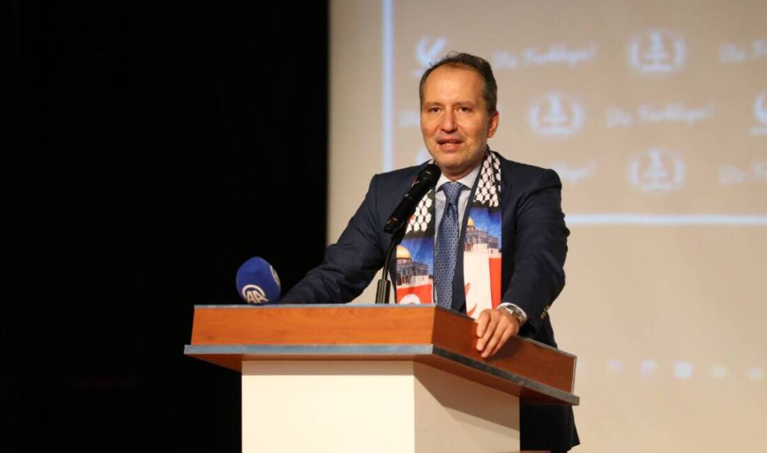 Yeniden Refah Partisi Hatay’da güçlü mesaj verdi Yeniden Refah Partisi Genel Başkanı Fatih Erbakan, Hatay 3. Olağan