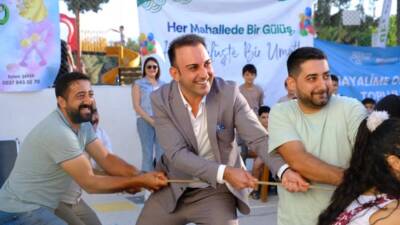 Defne Belediye Başkanı Halil İbrahim Özgün, hafta sonunda Yeniçağ Mahallesi’nde