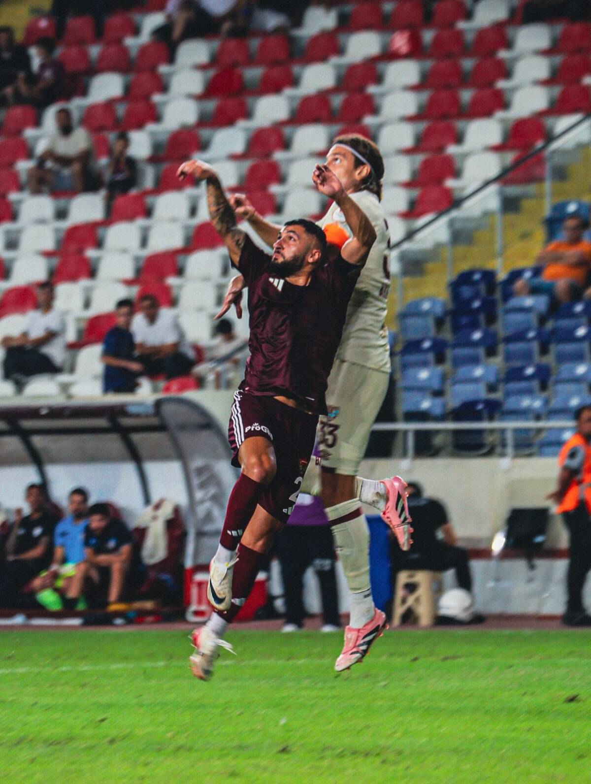 TFF 1. Lig’de mücadele eden Hatayspor, 8. hafta sonunda Bandırmaspor’a