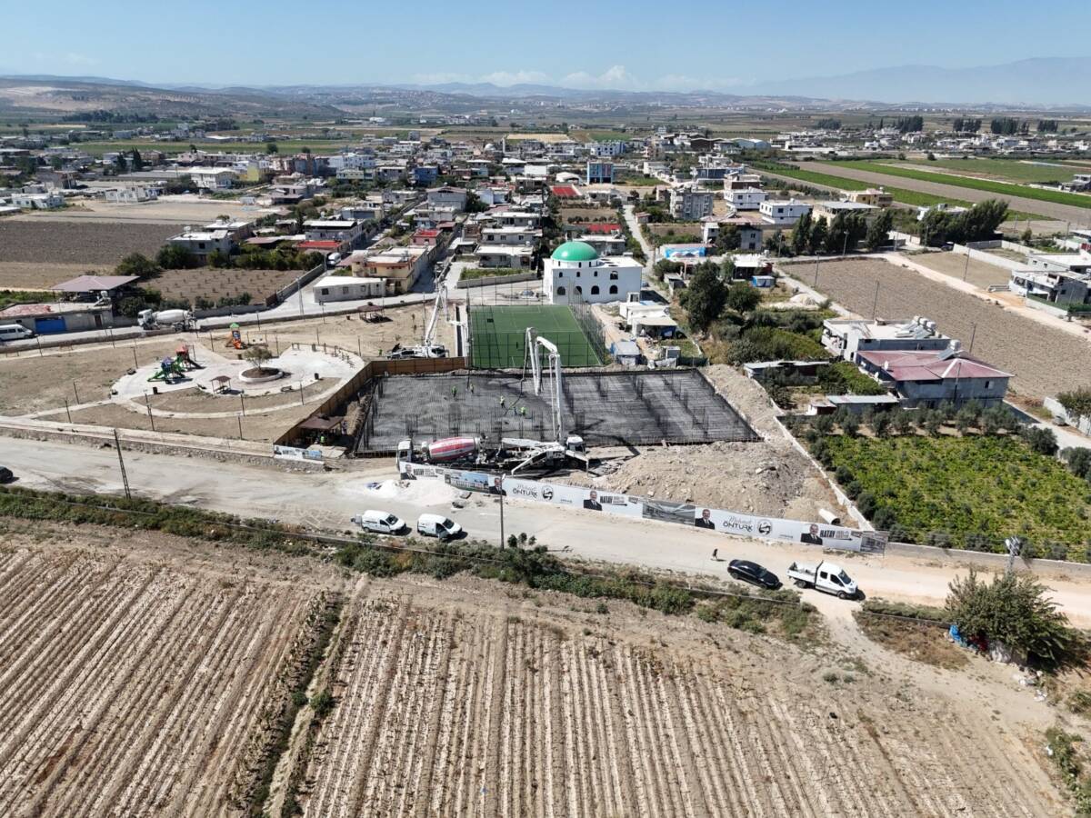 Hatay Büyükşehir Belediyesi (HBB), “Hatay Ayağa Kalkıyor” vizyonuyla il genelinde