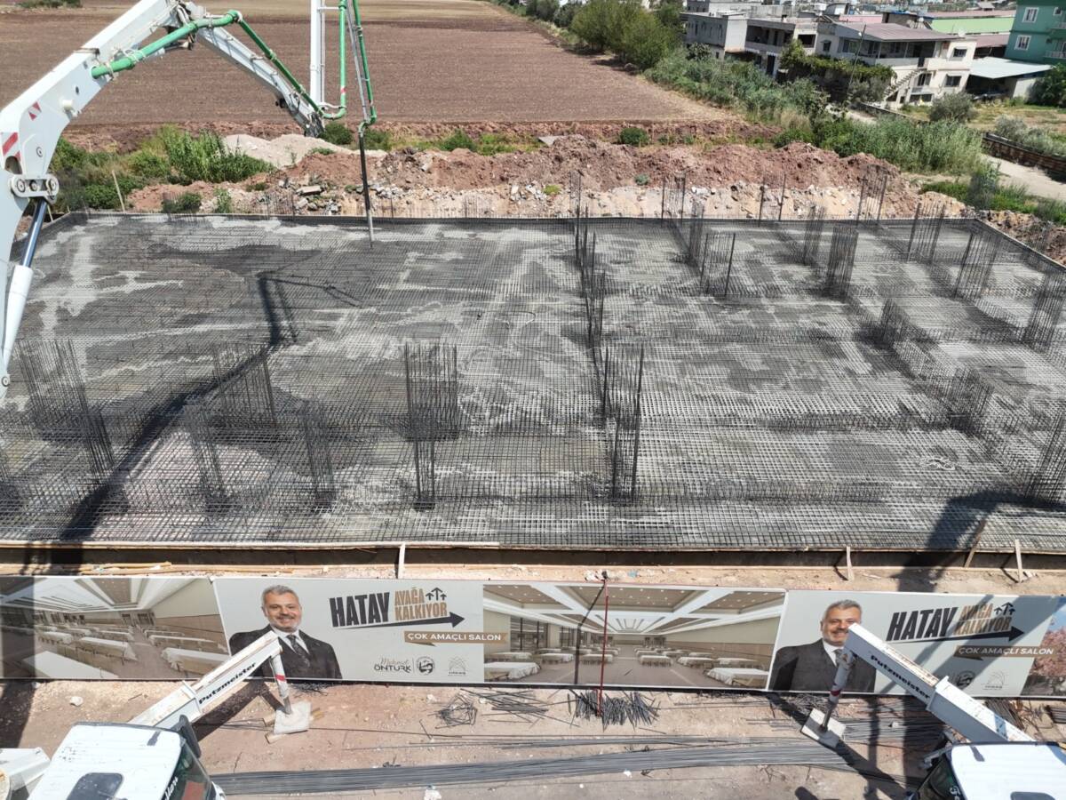 Hatay Büyükşehir Belediyesi, Kırıkhan Karadurmuşlu Mahallesi’nde çok amaçlı salonun temelini