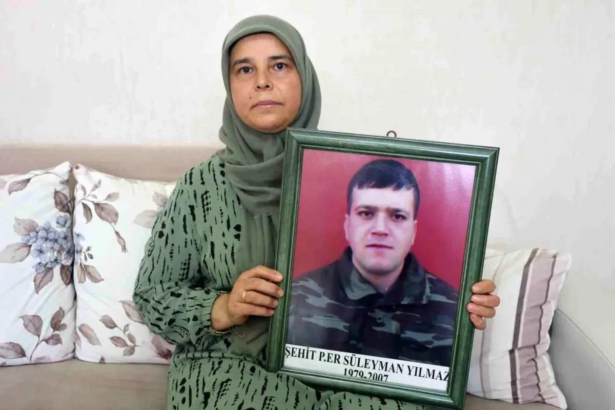 Cumhurbaşkanı Recep Tayyip Erdoğan, 2007 yılında Şırnak’ta şehit düşen Piyade