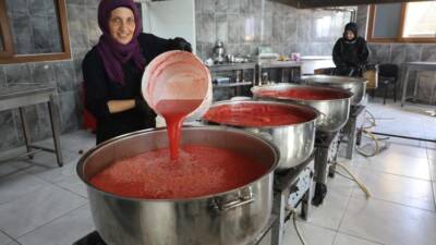 Hatay’ın Altınözü ilçesinde, deprem sonrası ekonomik kalkınmaya destek olmak amacıyla