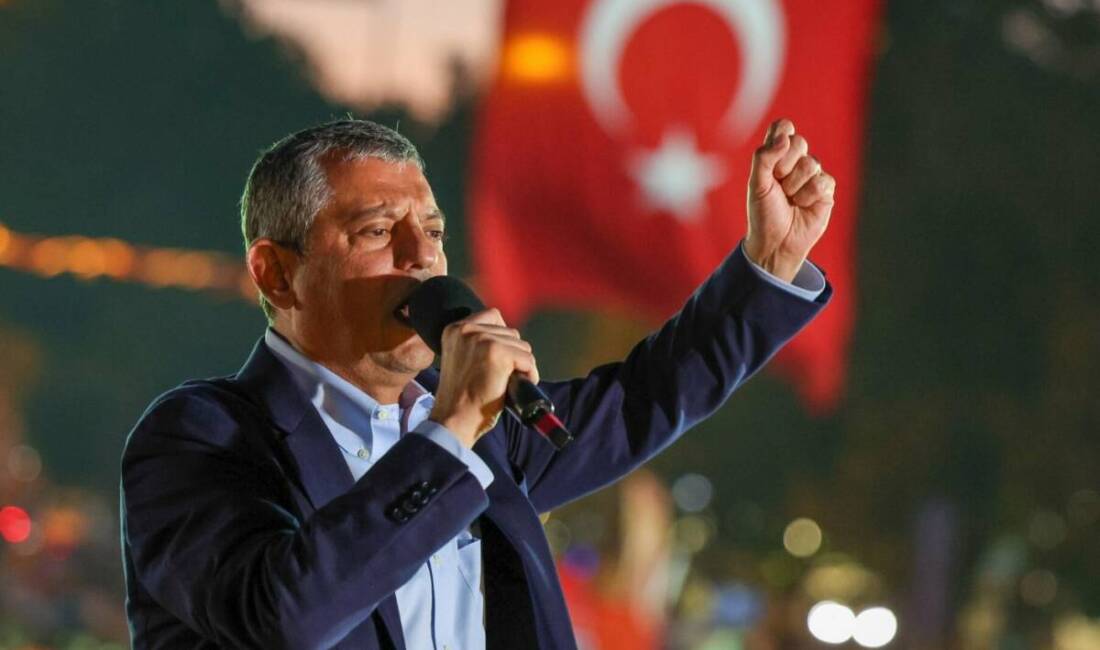 CHP Genel Başkanı Özgür Özel, İstanbul İl Başkanlığı’nda yaşanan ve