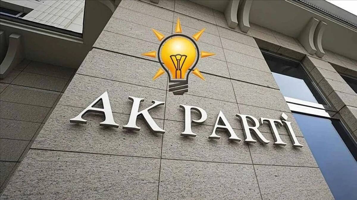 AKP’de son günlerde art arda gelen istifalara iki il başkanı