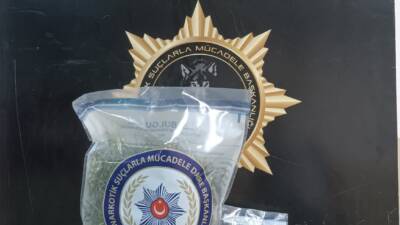 Hatay Emniyet Müdürlüğü ekiplerince uyuşturucu imal ve ticaretine yönelik 11