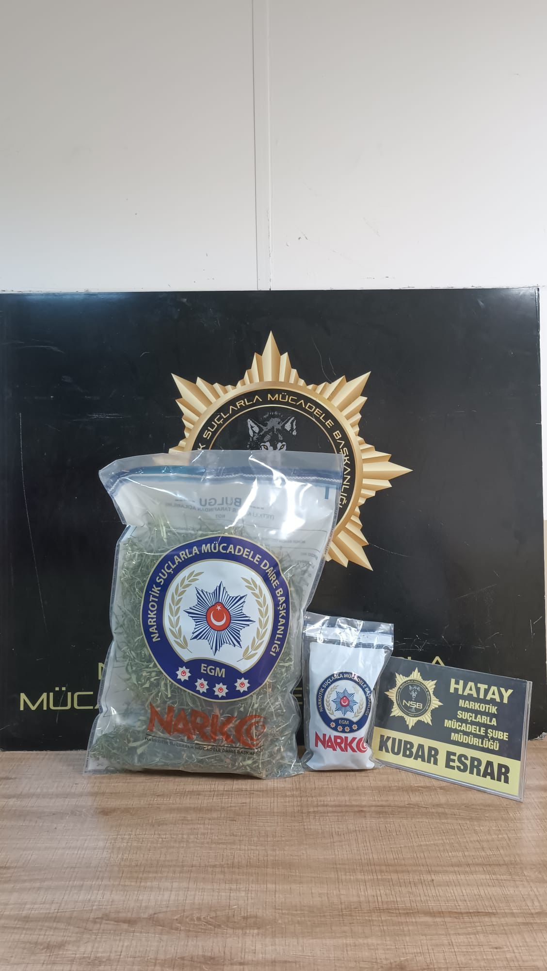 Hatay Emniyet Müdürlüğü ekiplerince uyuşturucu imal ve ticaretine yönelik 11