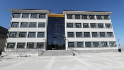 6 Şubat 2023’te Kahramanmaraş merkezli meydana gelen depremlerin ardından eğitim