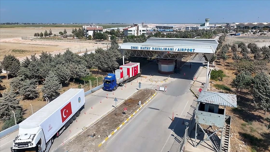 Ulaştırma ve Altyapı Bakanı Abdulkadir Uraloğlu, hava araçlarının kötü hava