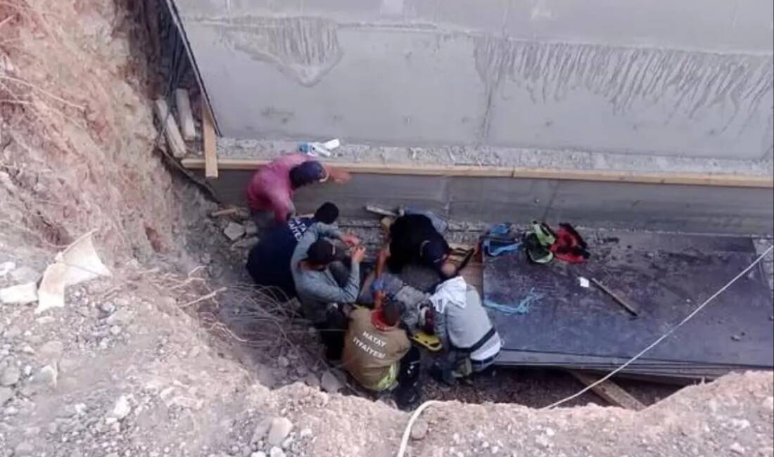 Hatay’ın Kırıkhan ilçesinde bir inşaat şantiyesinde temel kuyusuna düşen vatandaş,