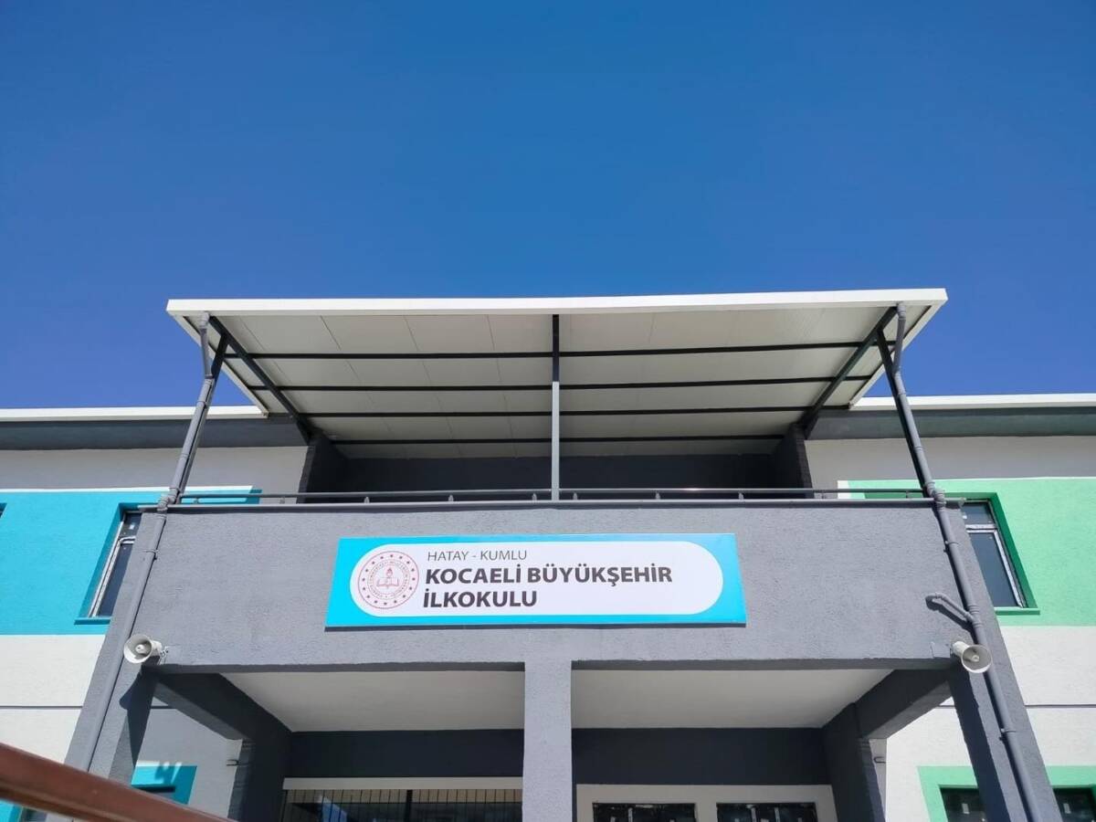 Kahramanmaraş merkezli 6 Şubat depremlerinin ardından Hatay’da eğitim alanındaki yaraların