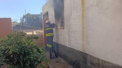 Kumlu’da bir müstakil evde çıkan yangın, itfaiyenin hızlı müdahalesiyle büyümeden