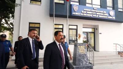 Hatay Valisi Mustafa Masatlı, yapımı tamamlanan Arsuz Karaağaç Polis Merkezi’ni