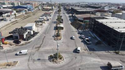 HBB, deprem sonrası Antakya Sanayi Sitesi’nde gelişi güzel yerleştirilen konteyner