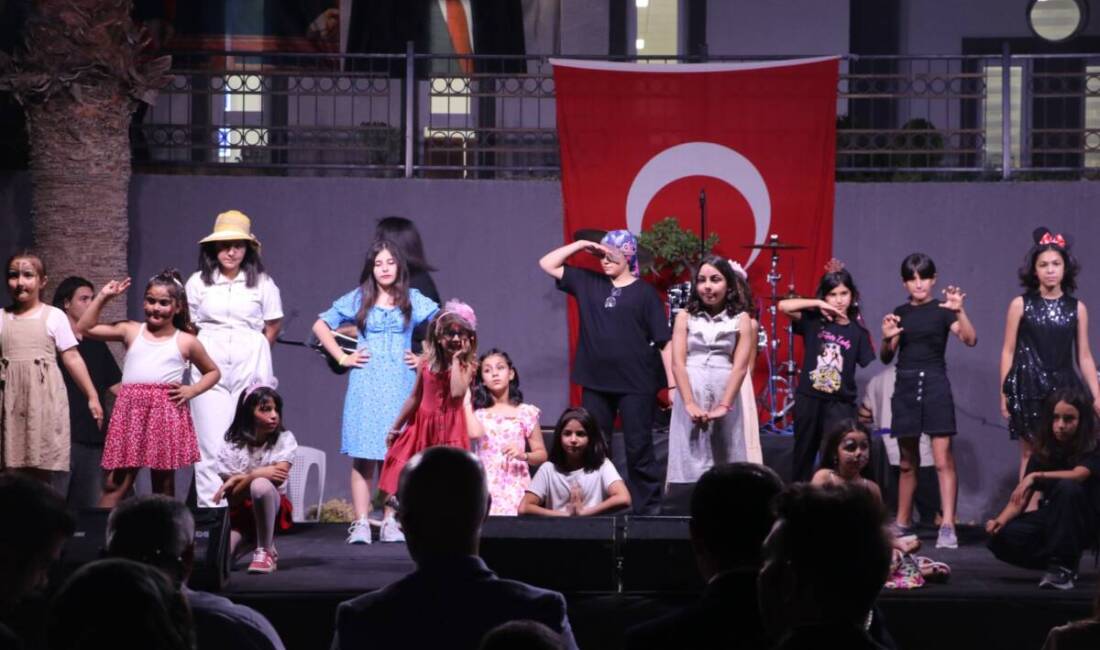 Hatay Valiliği himayesinde, Fiziksel Engelliler Vakfı öncülüğünde düzenlenen Engelli Sosyal