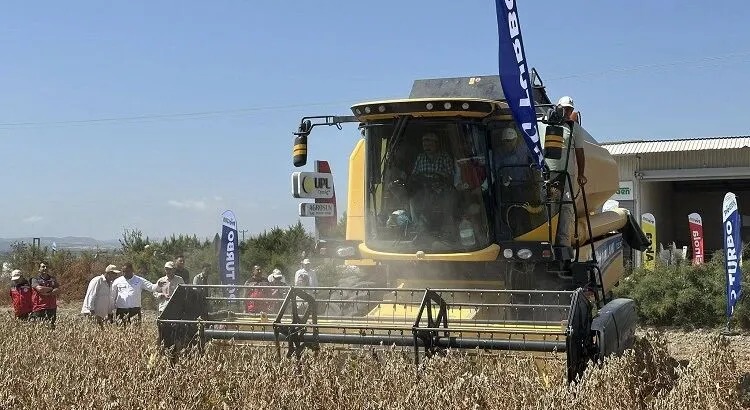 Hatay’da düzenlenen Tarla Günleri etkinliğinde Progen Tohum, üreticilerle bir araya