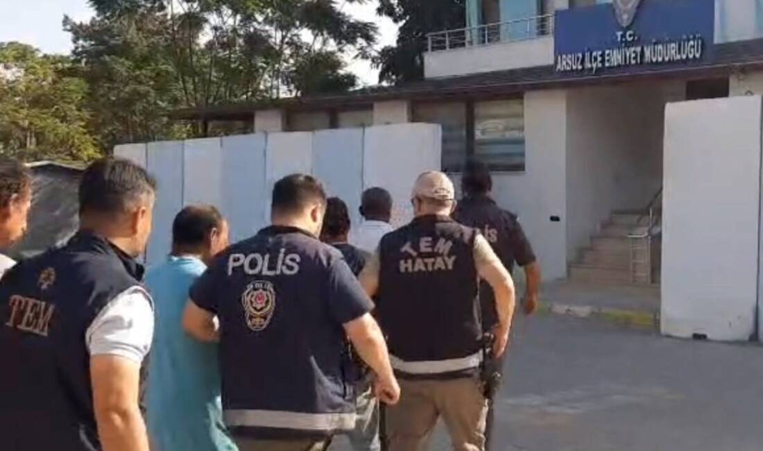 Hatay Emniyet Müdürlüğü ekipleri, 24 Eylül 2025 tarihinde gerçekleştirdiği operasyonlarda