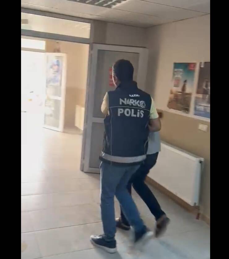 &nbsp; Hatay Emniyet Müdürlüğü ekipleri, aranan şahısların yakalanmasına yönelik sürdürdükleri