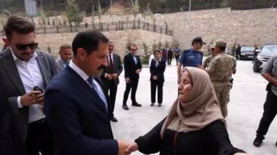 Hatay’ın Yayladağı ilçesinde inşa edilen yeni hükümet konağı, kamu kurumlarını