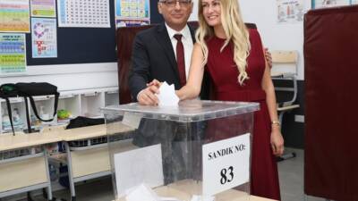 Kuzey Kıbrıs Türk Cumhuriyeti’nde (KKTC) halk, 9. Cumhurbaşkanı’nı belirlemek için