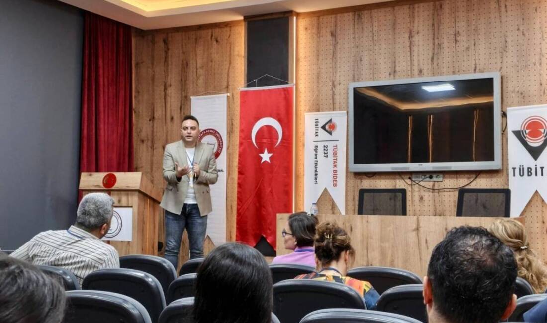 Sivas Cumhuriyet Üniversitesi akademisyenlerinden Dr. Öğr. Üyesi Samet Ünlü, Hatay’da