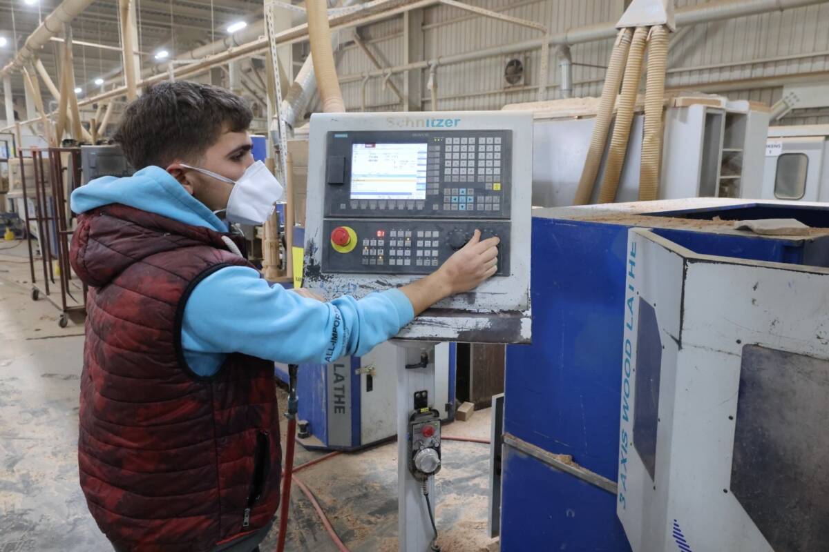 vHatay Büyükşehir Belediyesi’nin (HBB) istihdamı artırmak ve iş arayan vatandaşlarla