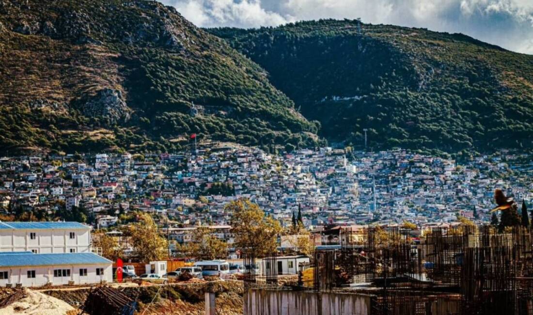 Antakya’da Habib-i Neccar Dağı eteklerinde yer alan ve yaklaşık 15