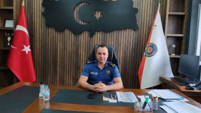 Hatay’da ilçe emniyet müdürlüklerinde yapılan görev değişiklikleri kapsamında, Arsuz İlçe
