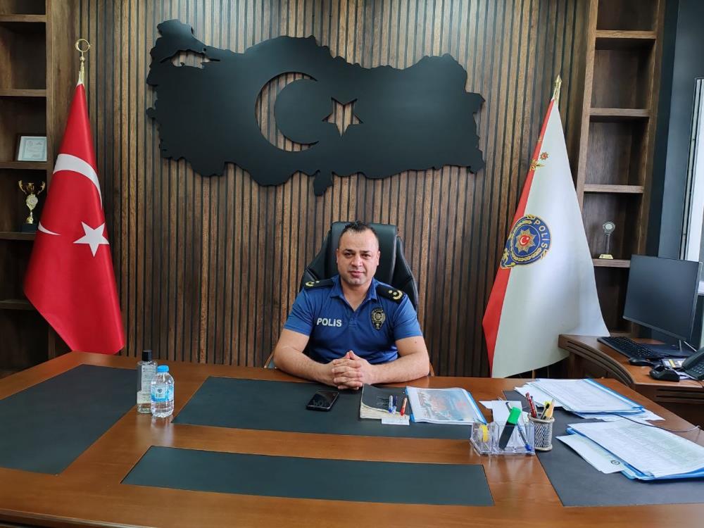 Hatay’da ilçe emniyet müdürlüklerinde yapılan görev değişiklikleri kapsamında, Arsuz İlçe