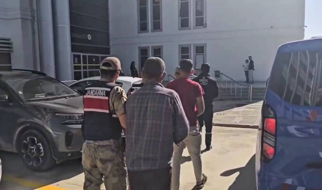 Hatay İl Jandarma Komutanlığı ekipleri, uyuşturucu ile mücadele kapsamında Antakya’nın