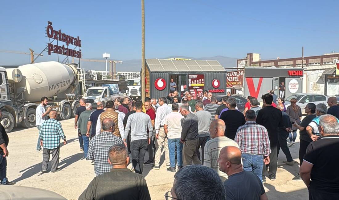 Hatay’ın Antakya ilçesinde bulunan Eski Otogar Prefabrik Çarşısı’nda faaliyet gösteren