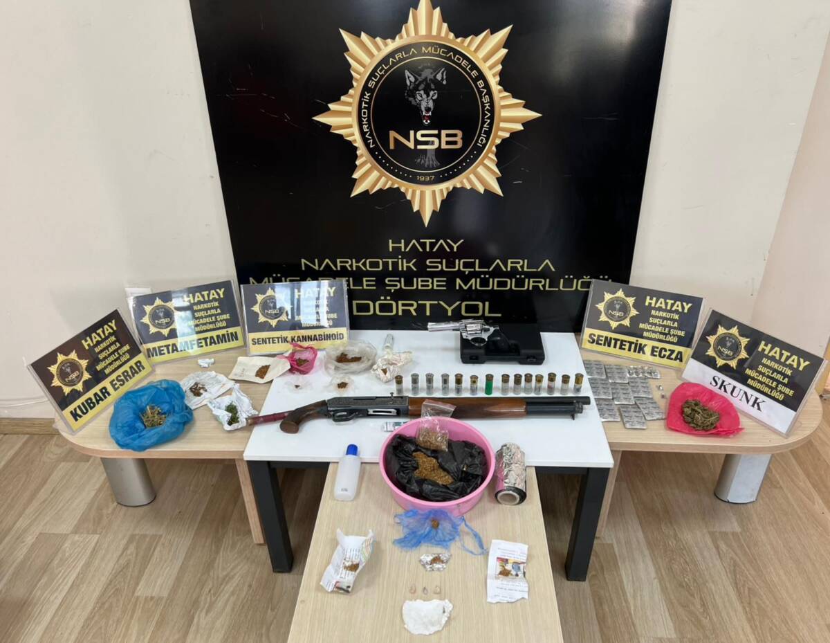 &nbsp; Hatay’ın Dörtyol ilçesinde düzenlenen uyuşturucu operasyonunda 8 şüpheli yakalandı.