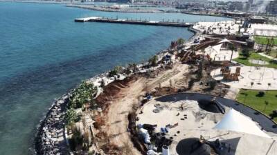 Hatay’ın İskenderun ilçesinde, 6 Şubat 2023 depremlerinde 80 santimetre çökme