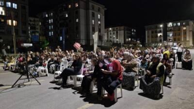 Kültür ve Turizm Bakanlığı’nın ücretsiz sinema projesi “Gezen Sinema Tırı”,