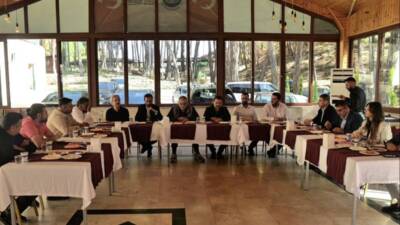 Hatay Sanayi ve Ticaret Odası Başkanı Hikmet Çinçin ve yönetim