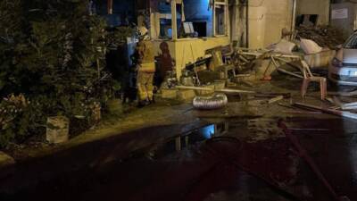 Hatay’ın Samandağ ilçesi Yeni Mahalle’de bulunan bir fırında akşam saatlerinde