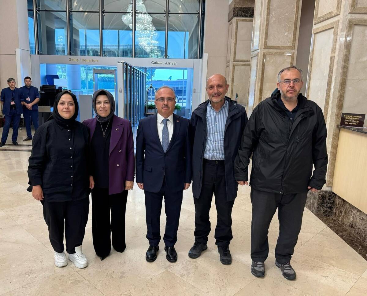 İnsani yardım amacıyla yola çıkan **VİCDAN** adlı gemide bulunan 3