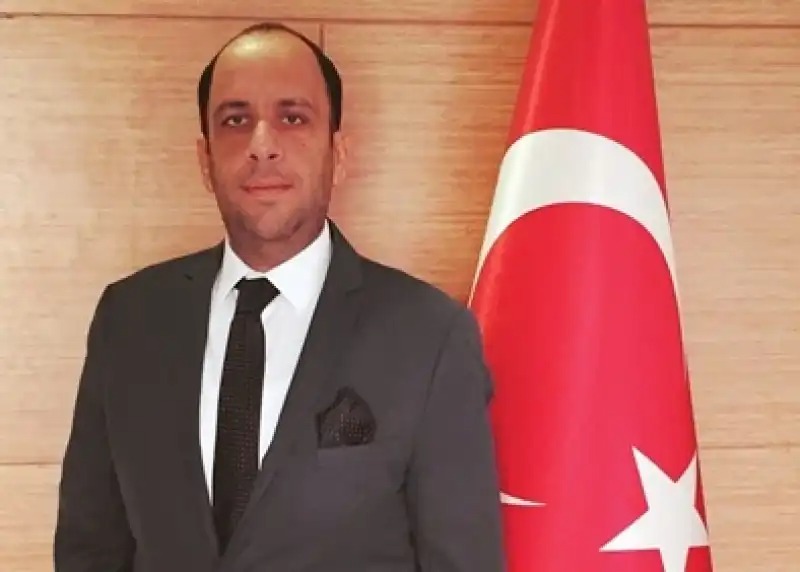   Bordo-beyazlı kulübün bugün gerçekleşen olağanüstü kongresinde başkanlık için iki