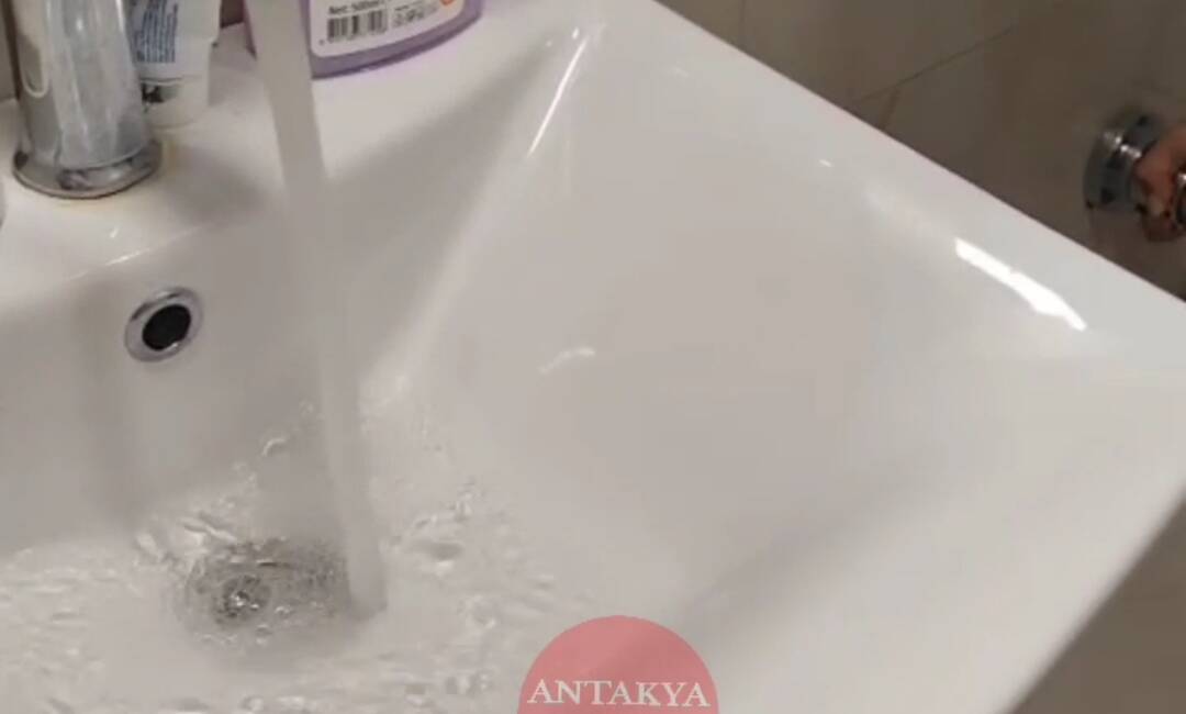 Antakya Gazetesi’nin bu sabah gündeme taşıdığı “Lağım da taştı, sabır