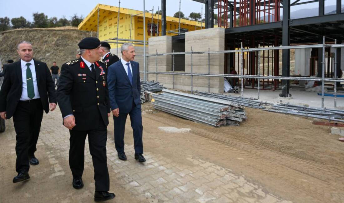 Depremzedeler için umut köyü: 100. Yıl Köyü’nde ikinci etap başladı Hatay Mustafa Kemal Üniversitesi (HMKÜ) Tayfur Sökmen Yerleşkesi’nde yapımı süren