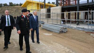 Hatay Mustafa Kemal Üniversitesi (HMKÜ) Tayfur Sökmen Yerleşkesi’nde yapımı süren