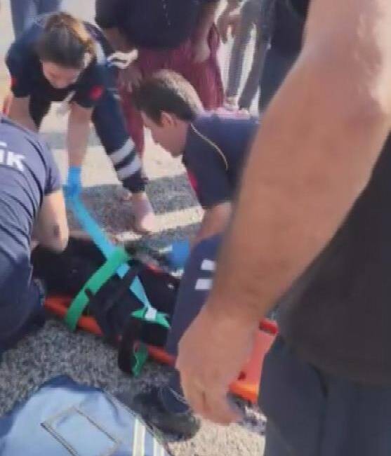 Hatay’da okul servisinden inip karşıya geçmek isteyen 8 yaşındaki Hasan