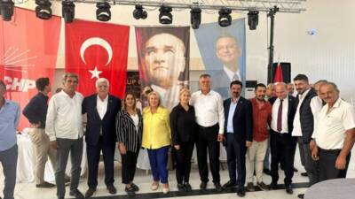 CHP’de ilçe kongreleri devam ediyor. Bu kapsamda Hassa İlçe Kongresi,